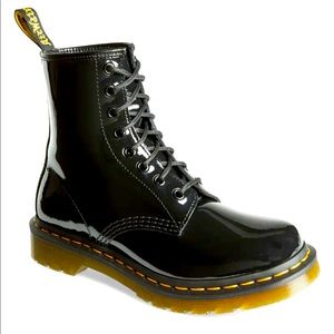 DR. MARTENS 1460 8-Eye Leather Patent Boots